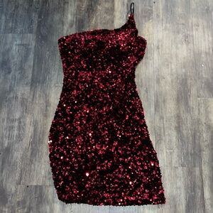 WOMANS SEQUIN COCKTAIL DRESS